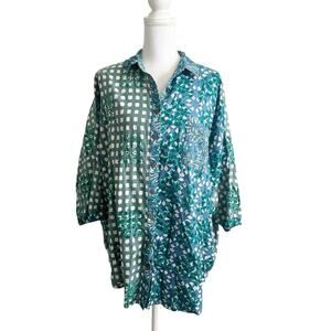 Marketplace Handwork of India Art to Wear Button Up Top Size XS/S Oversized
